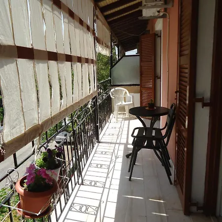 Apartamento Angelik Ipsos No5 Exterior foto